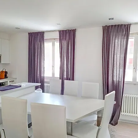 Violettes-vacances A-b-c-7 By Interhome Daire *
